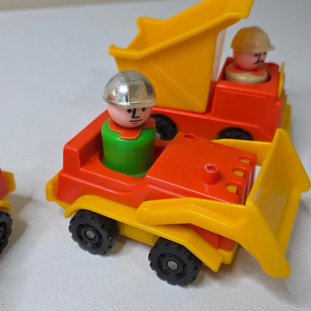 Vintage Fisher Price Little People Construction Vehicle Set Vehicles Workers